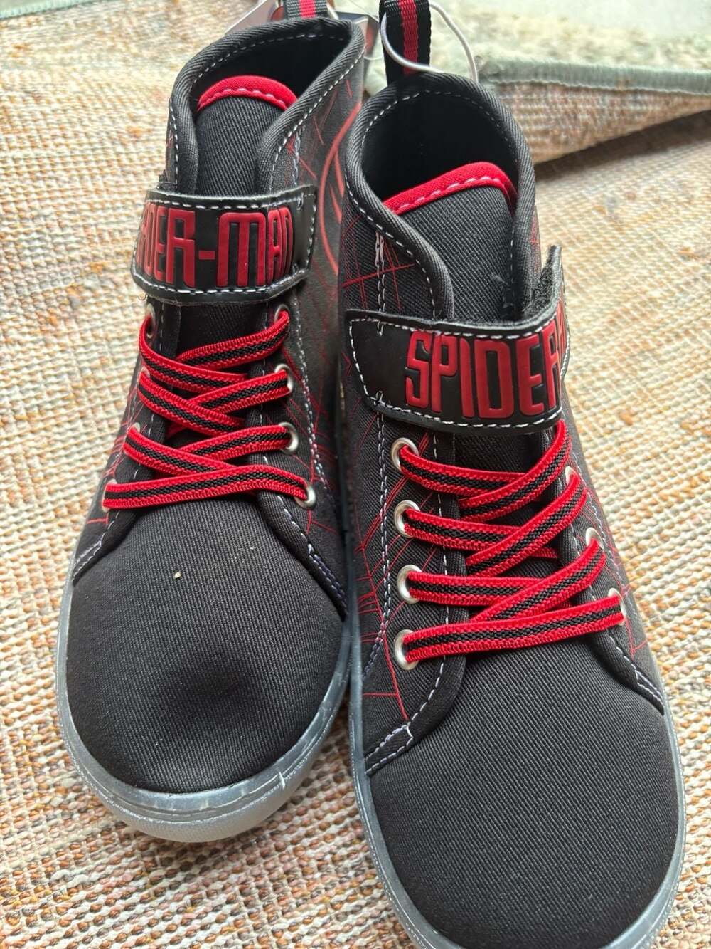 Marvel Spider-Man Black and Red Light-Up Hi-Top Sneakers Size 13